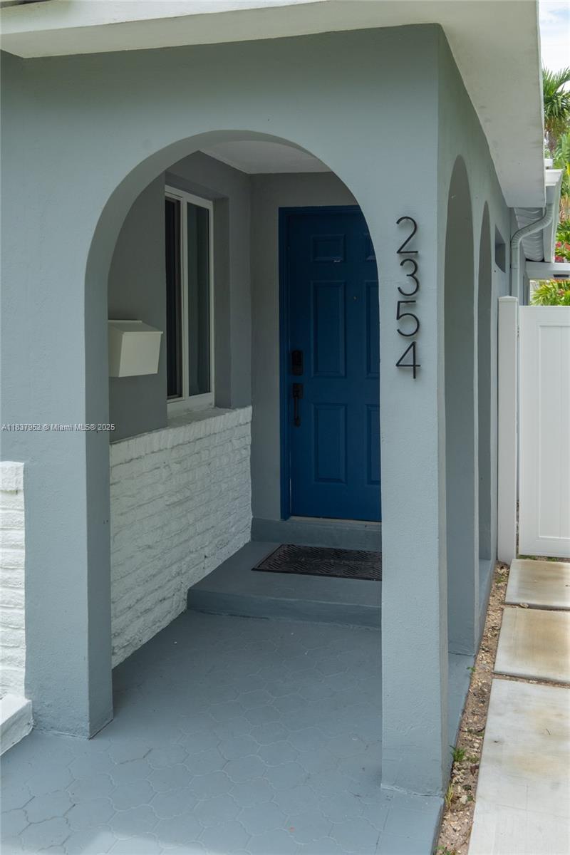 2354 Alton Rd, Miami Beach, Florida image 3