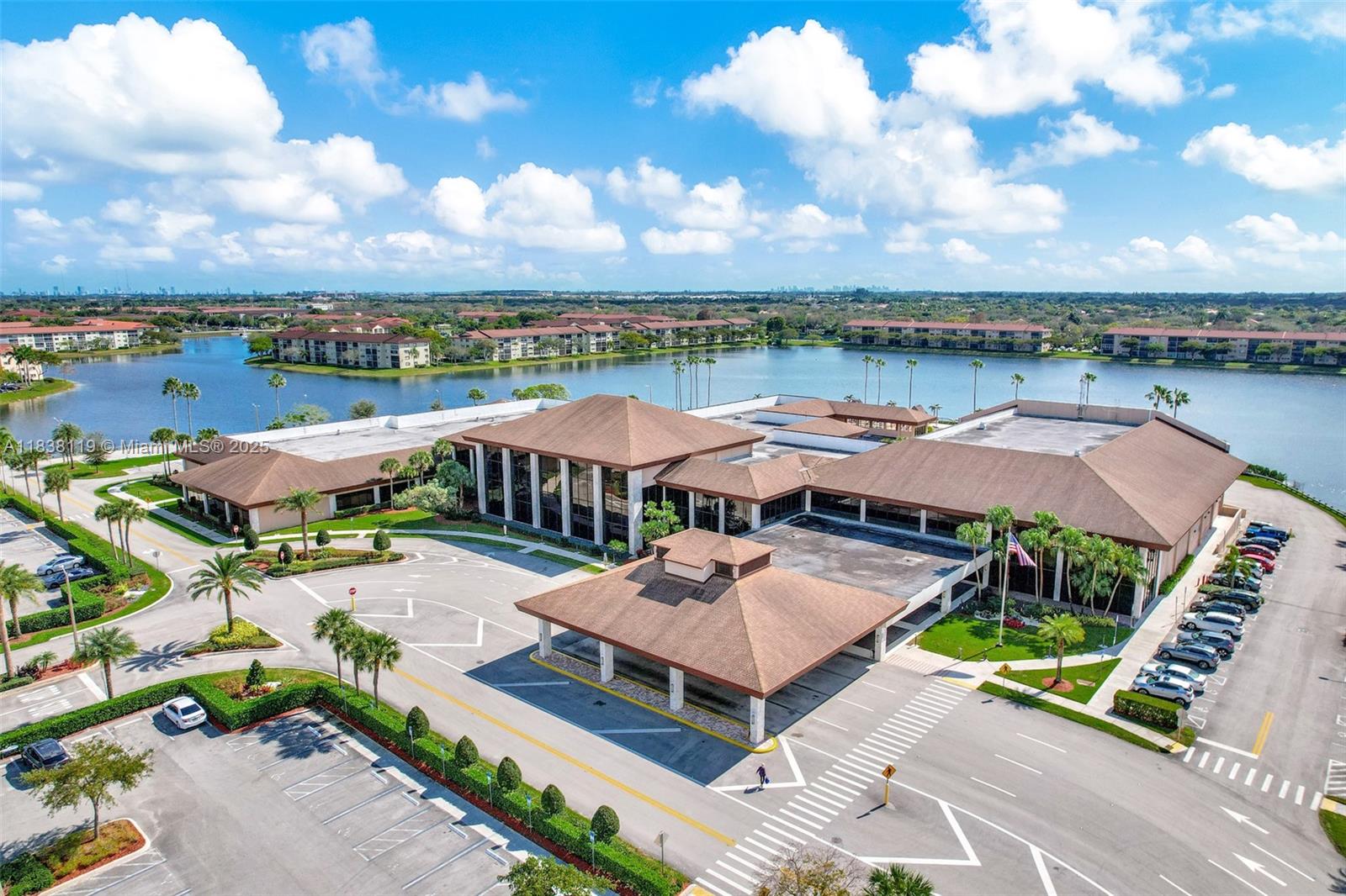 12650 SW 6th St #101K, Pembroke Pines, Florida image 43