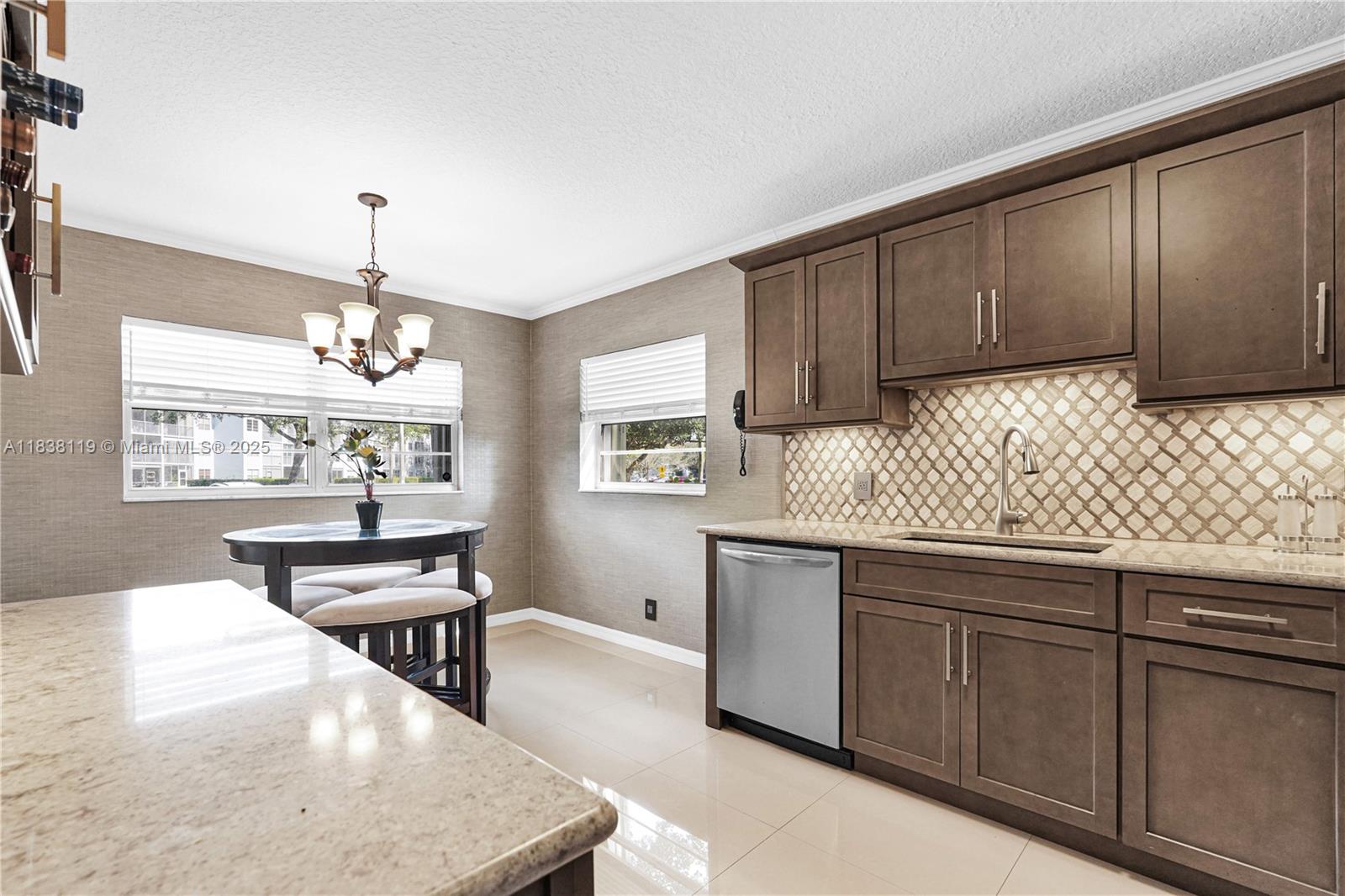 12650 SW 6th St #101K, Pembroke Pines, Florida image 7