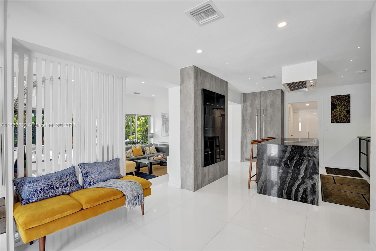 2730 Scott St, Hollywood, Florida image 5