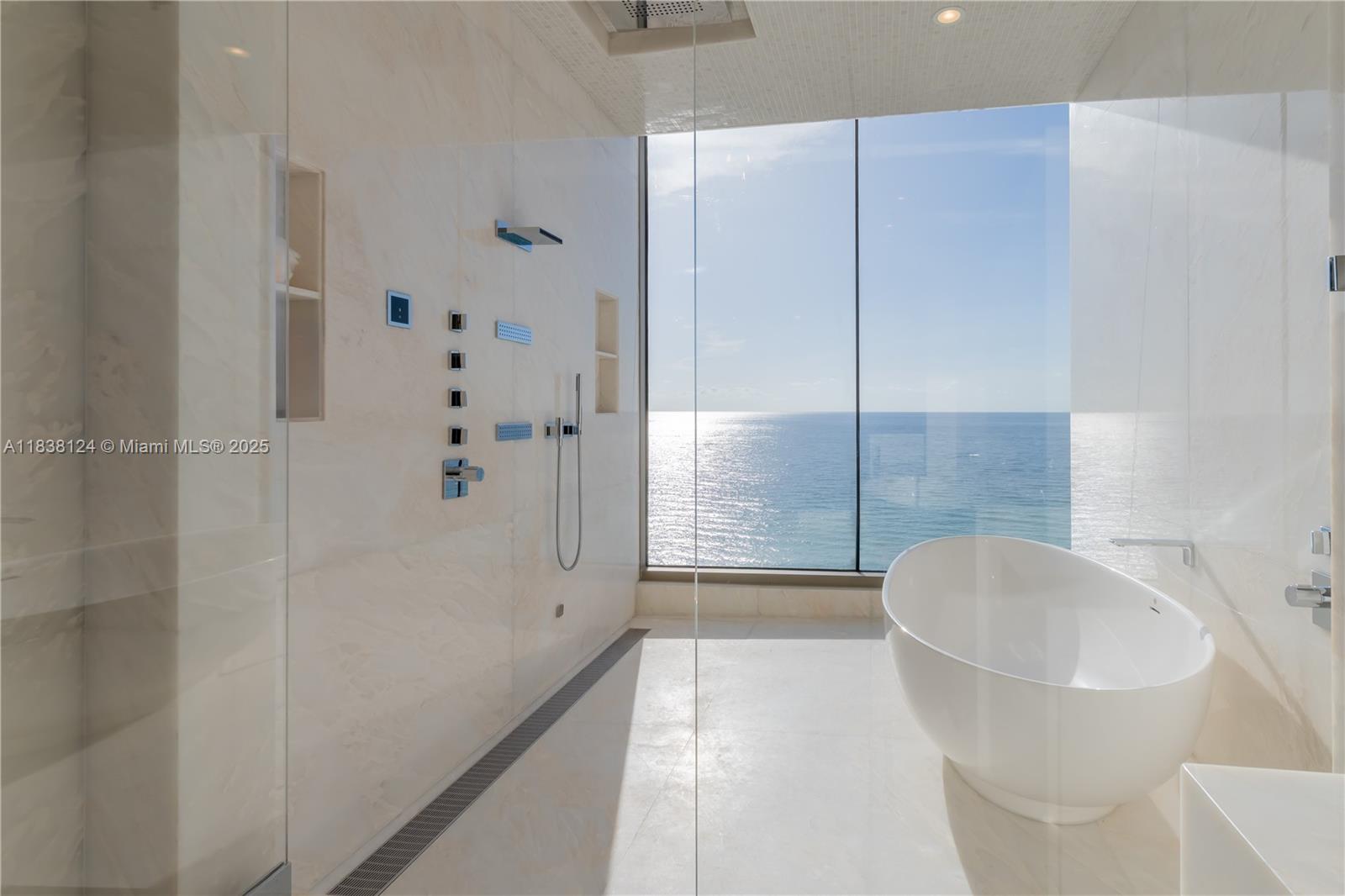 17975 Collins Avenue #1202, Sunny Isles Beach, Florida image 24