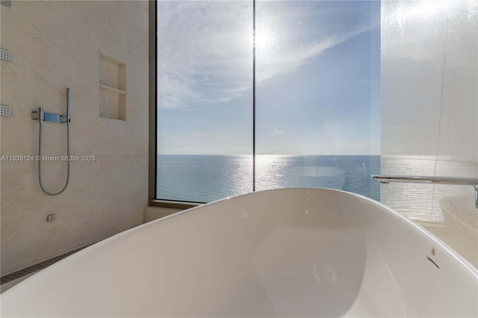 17975 Collins Avenue #1202, Sunny Isles Beach, Florida image 25