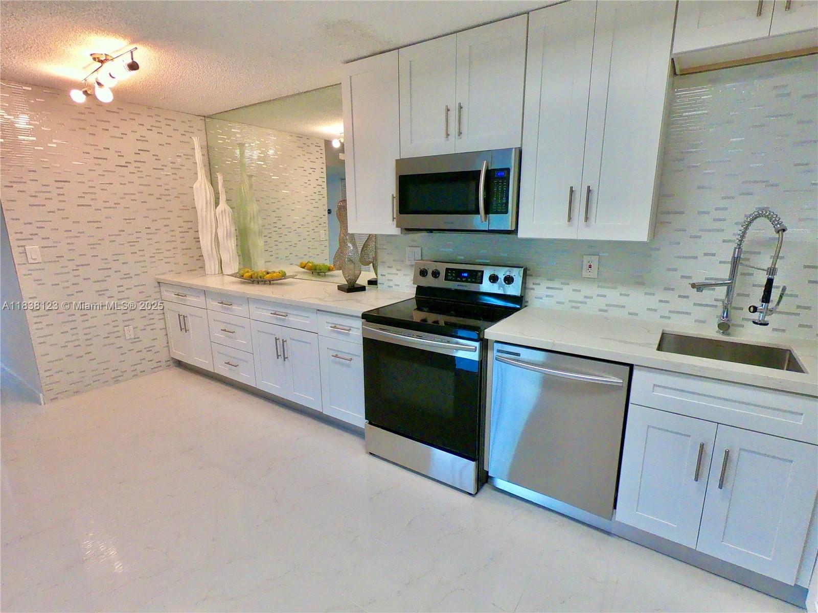 Property photo # 7
