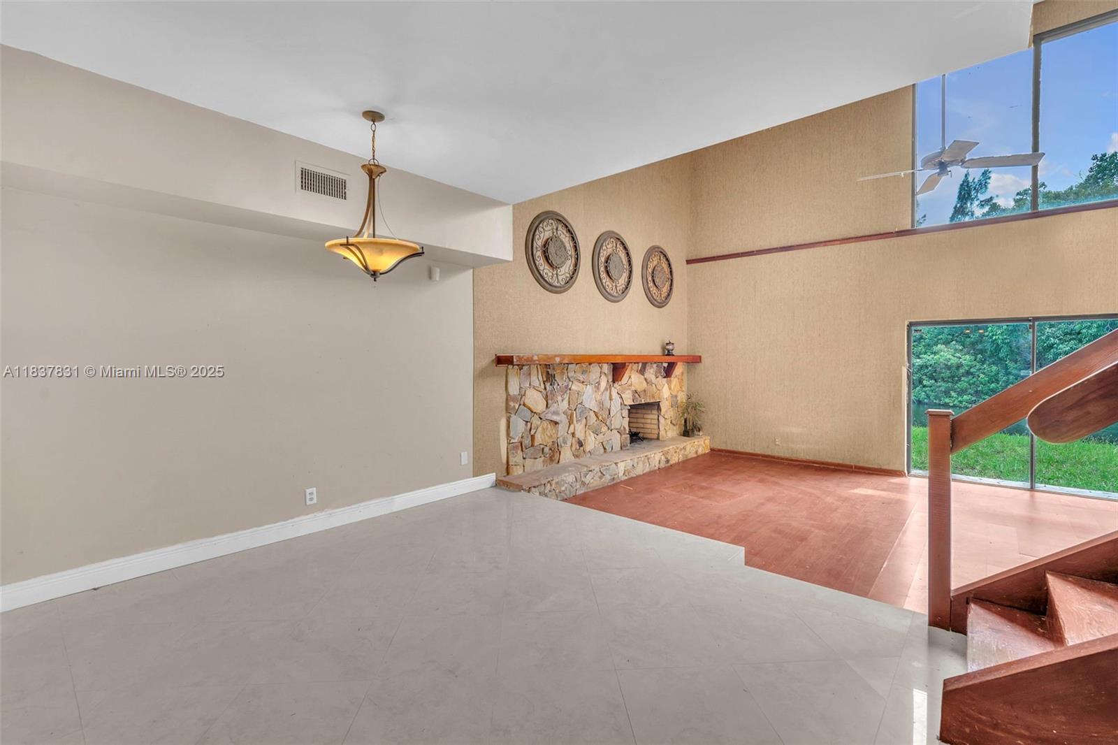 911 Mockingbird Ln, Plantation, Florida image 23