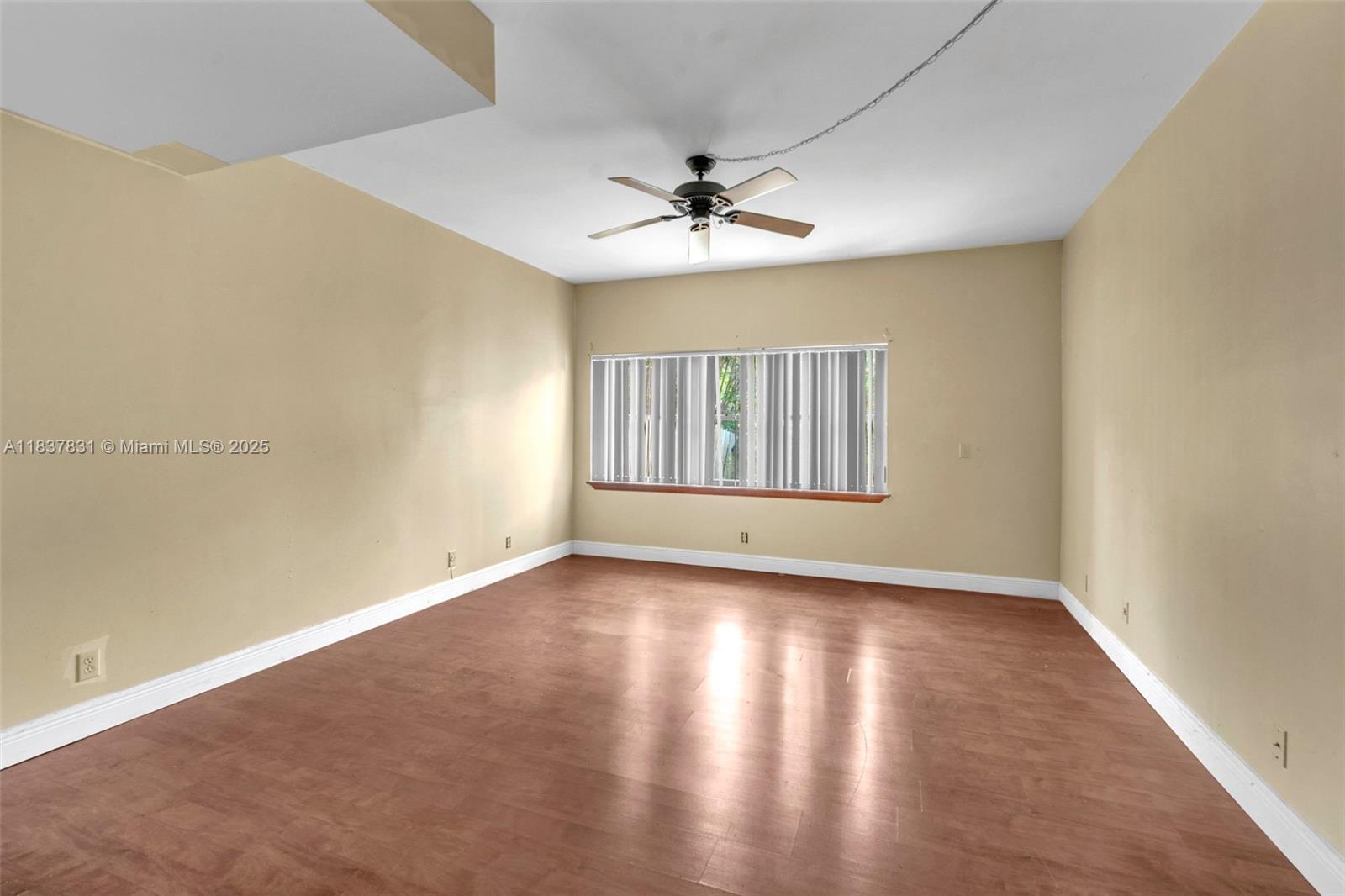 911 Mockingbird Ln, Plantation, Florida image 28
