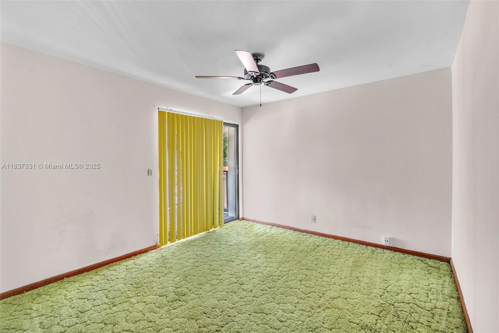 911 Mockingbird Ln, Plantation, Florida image 39