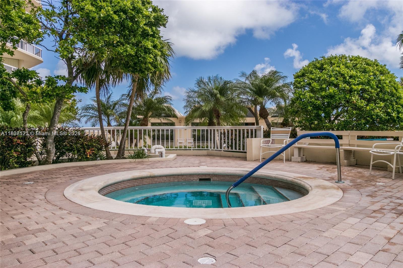 20191 E Country Club Dr #2206, Aventura, Florida image 39