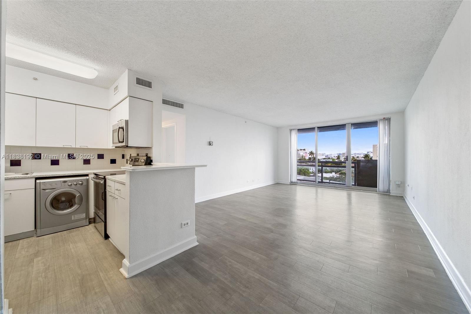 Property photo # 4