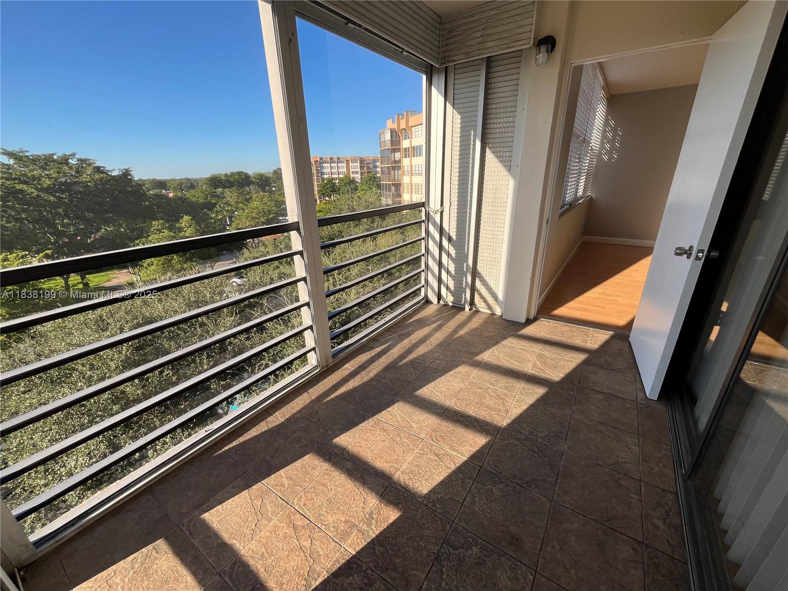 1300 Saint Charles Pl #613, Pembroke Pines, Florida image 16