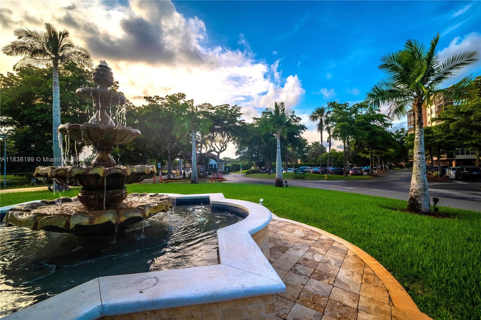 1300 Saint Charles Pl #613, Pembroke Pines, Florida image 27