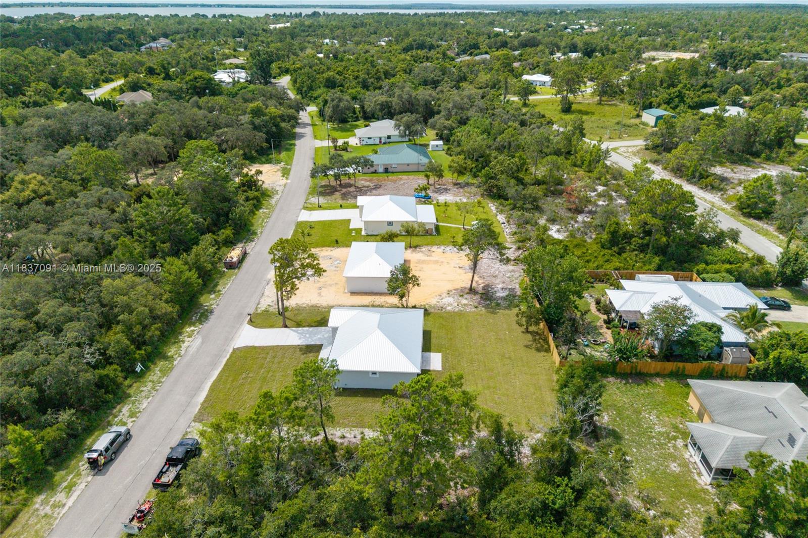 323 Garfield Ave Ne, Lake Placid, Florida image 4