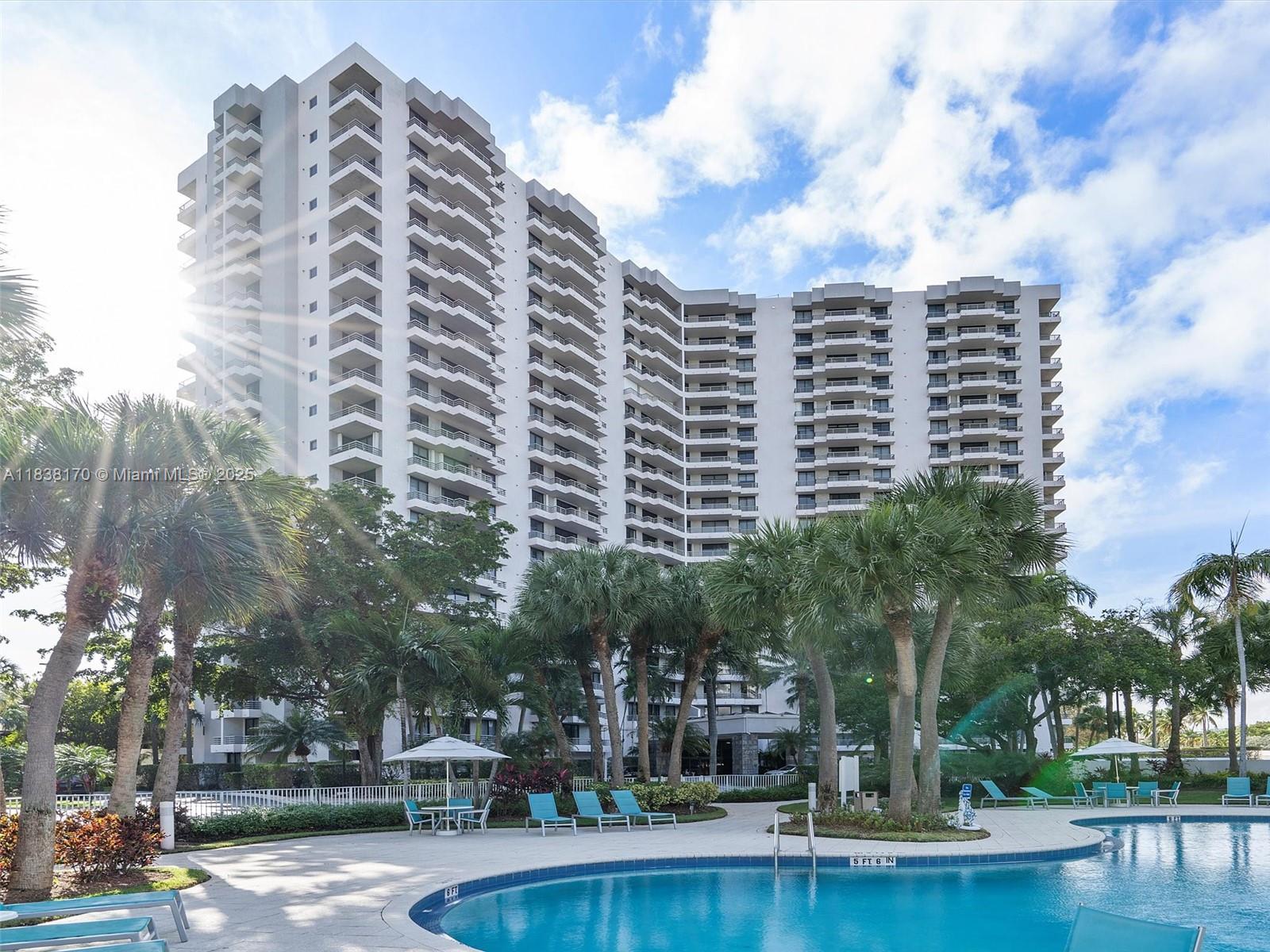 Residential, Aventura, Florida image 1