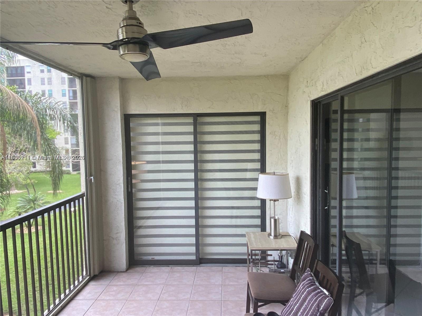 2205 S Cypress Bend Dr #302, Pompano Beach, Florida image 6