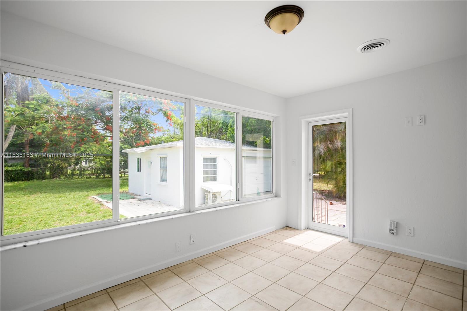2530 Fillmore St, Hollywood, Florida image 24