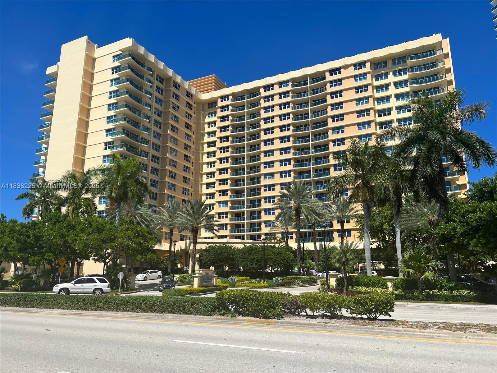 2501 S Osean Dr #532, Hollywood, Florida image 2