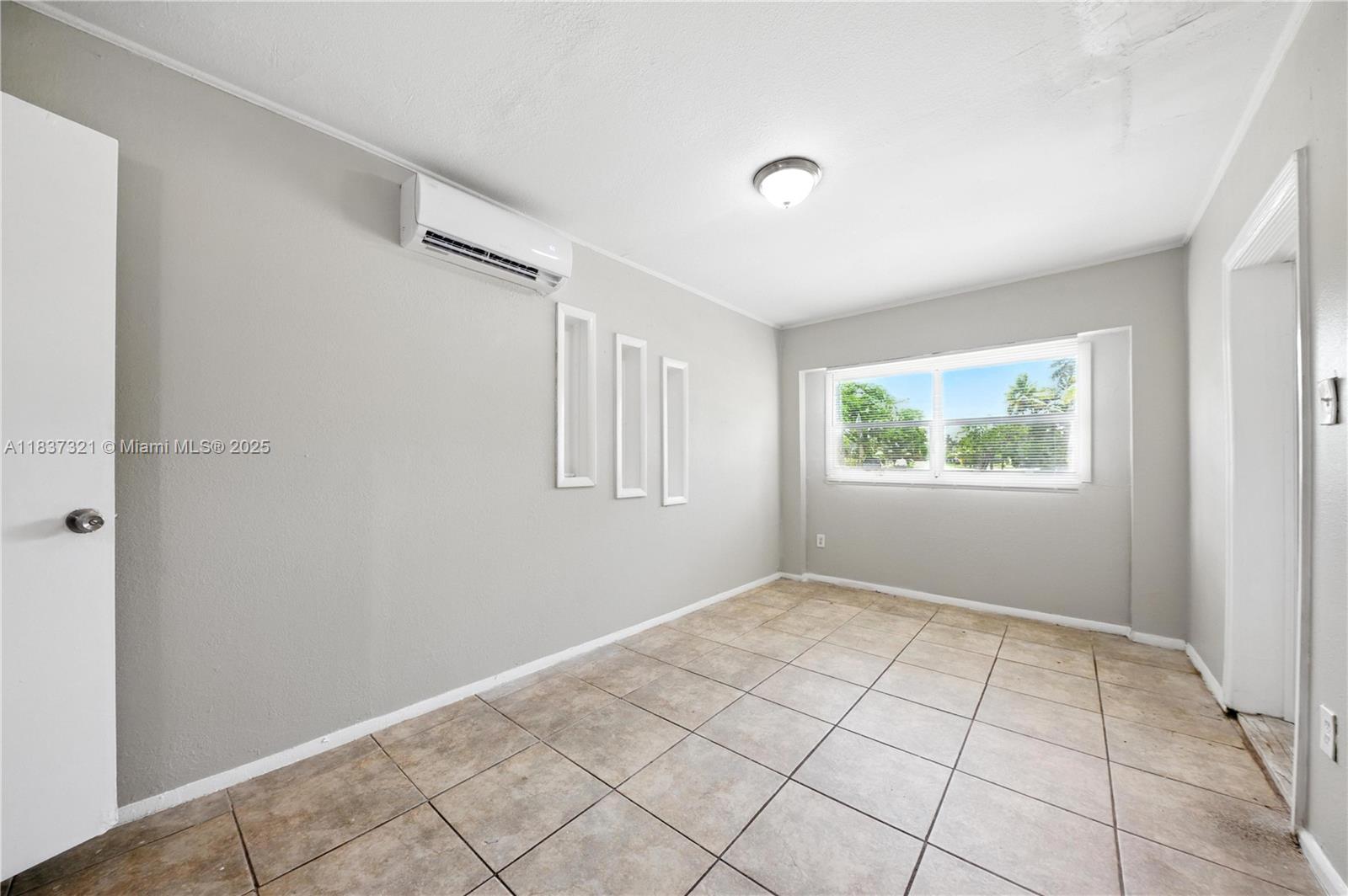 4021 NW 7th Ave, Deerfield Beach, Florida image 17