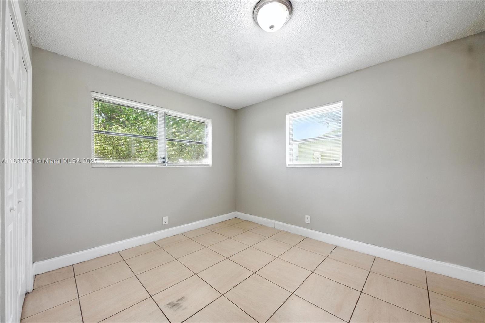 4021 NW 7th Ave, Deerfield Beach, Florida image 23