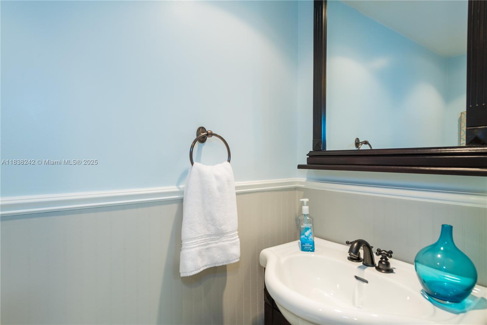 Property photo # 4