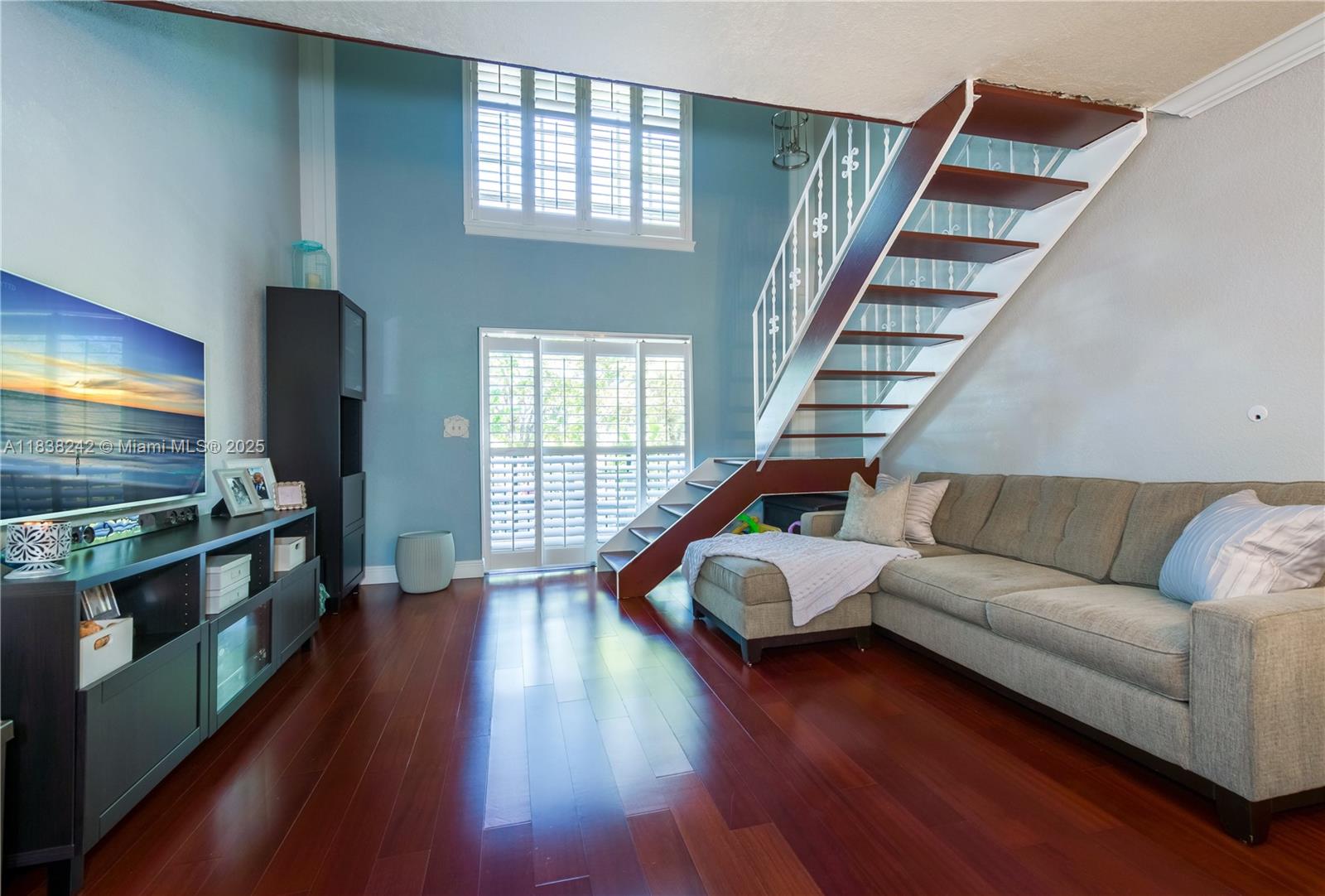Property photo # 8