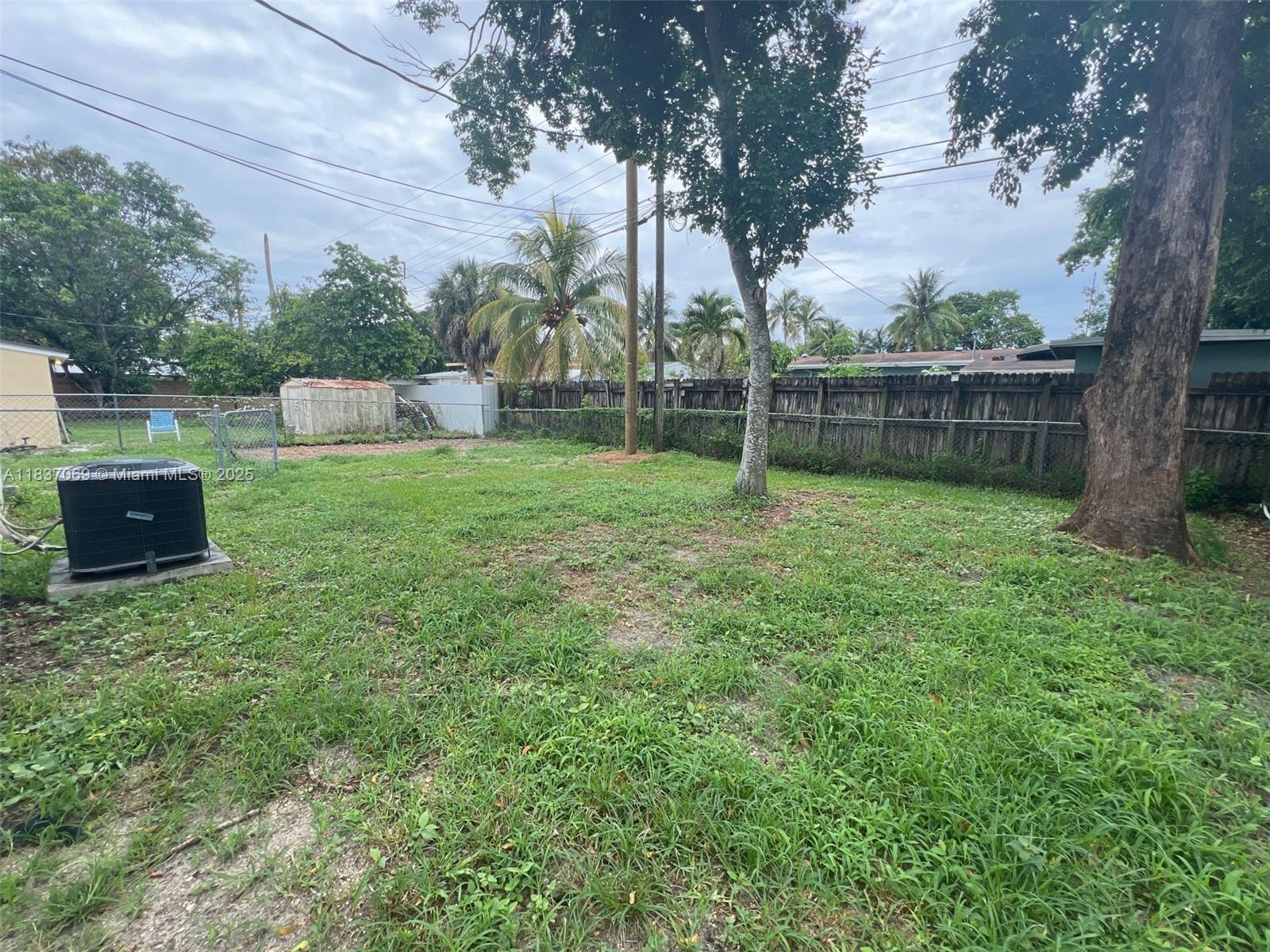2569 NW 61st Ave, Margate, Florida image 16