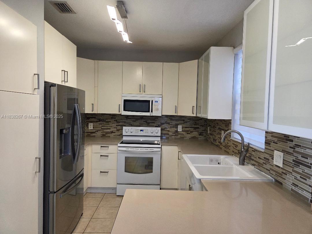 Property photo # 5