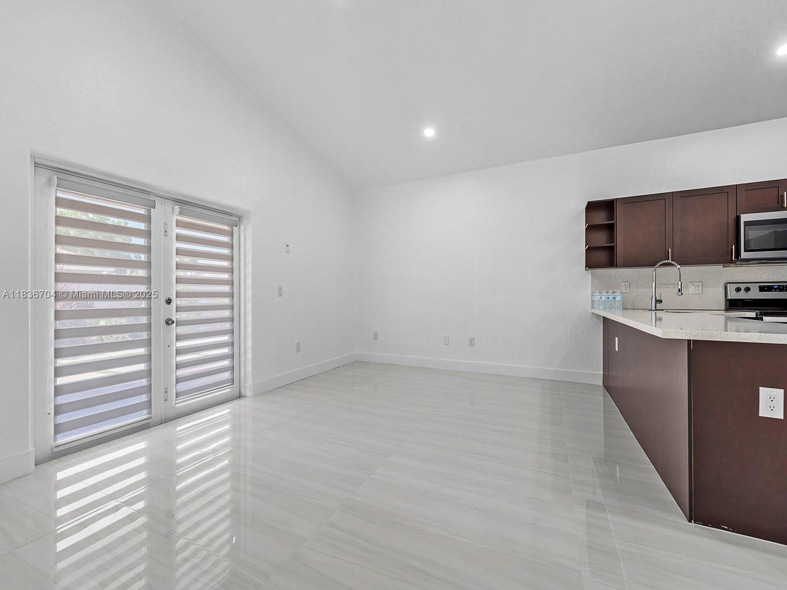 1405 SE 7th St, Homestead, Florida image 31