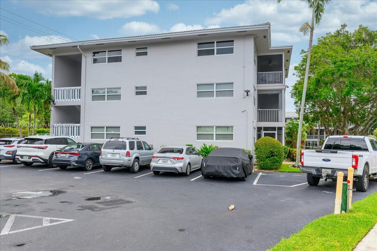 1200 SW 12th St #214, Fort Lauderdale, Florida image 25