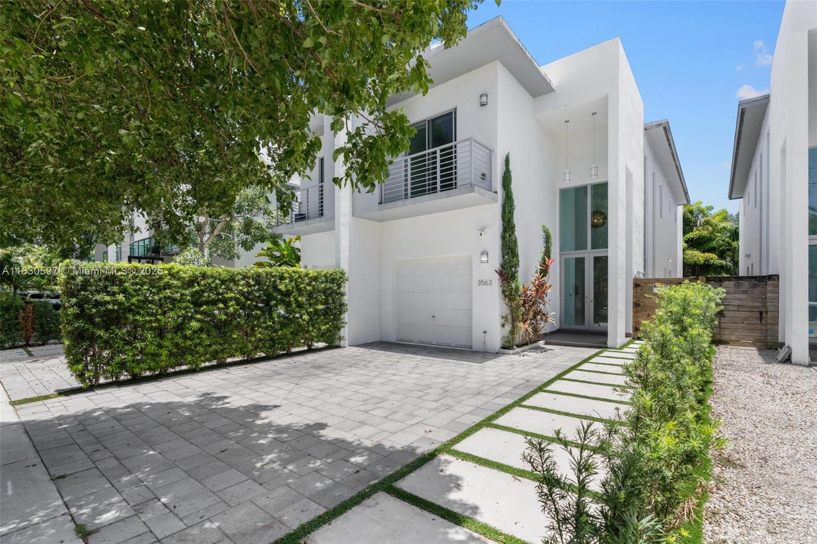 Property photo # 0