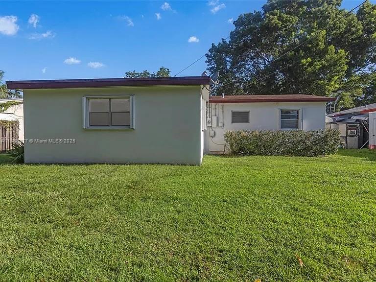 6720 Park St, Hollywood, Florida image 2