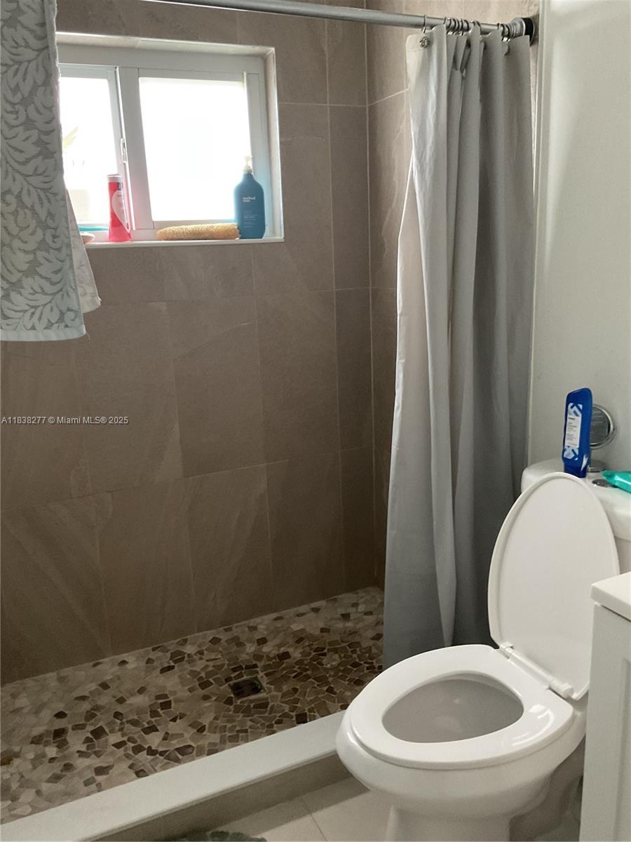 6720 Park St, Hollywood, Florida image 5