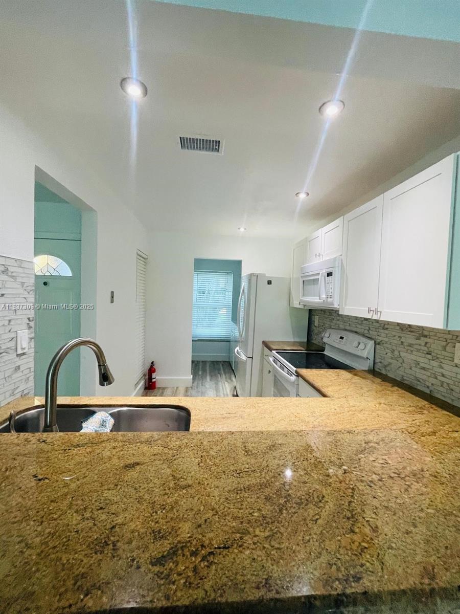 Property photo # 3
