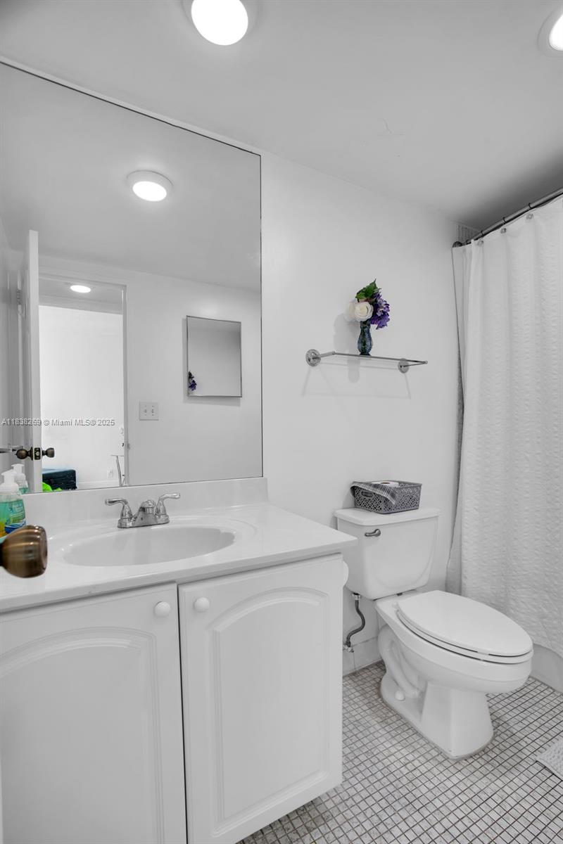 3901 S Ocean Dr #PH16S, Hollywood, Florida image 31
