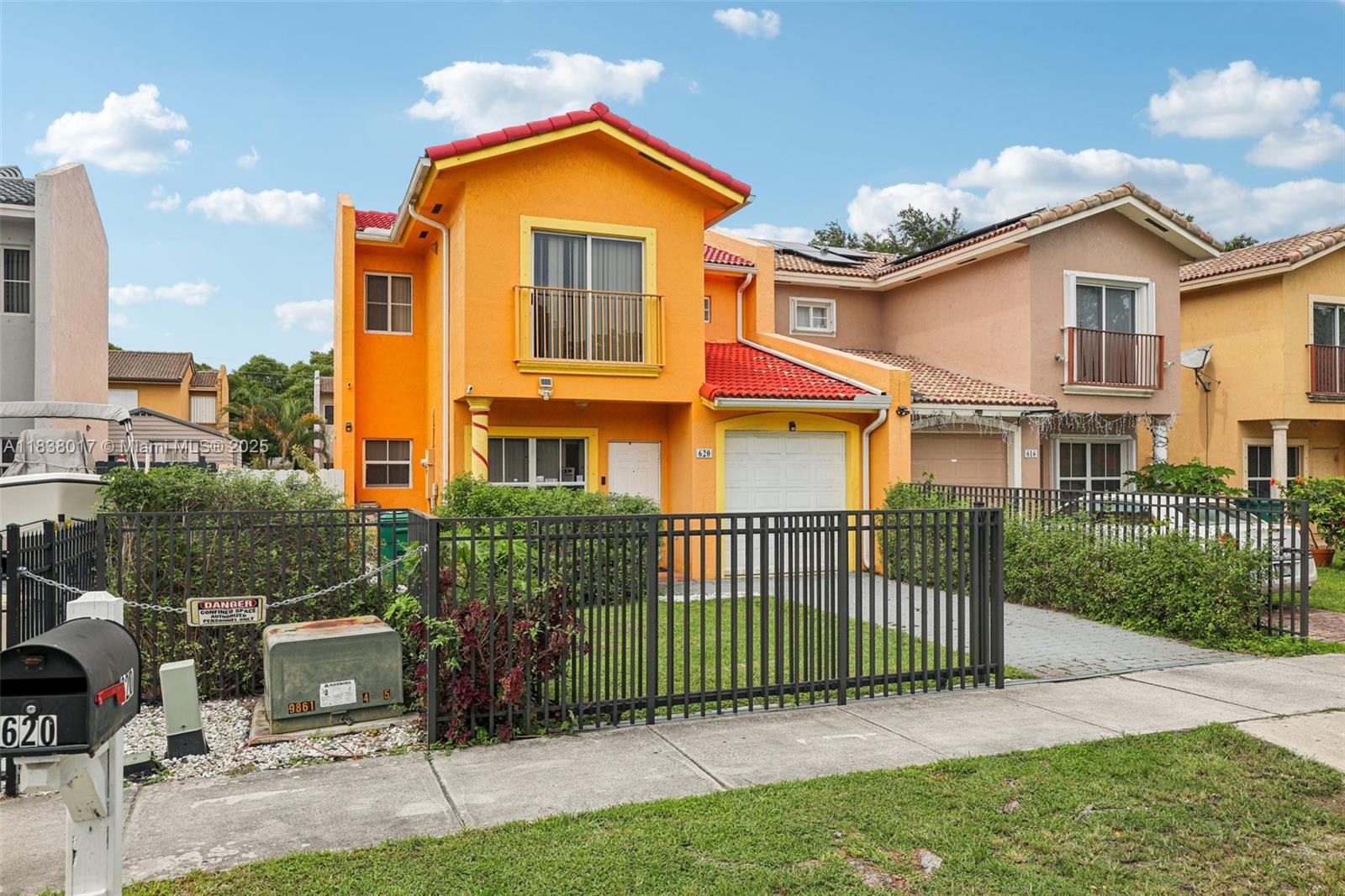 620 SW 7th Ter, Florida City, Florida image 1