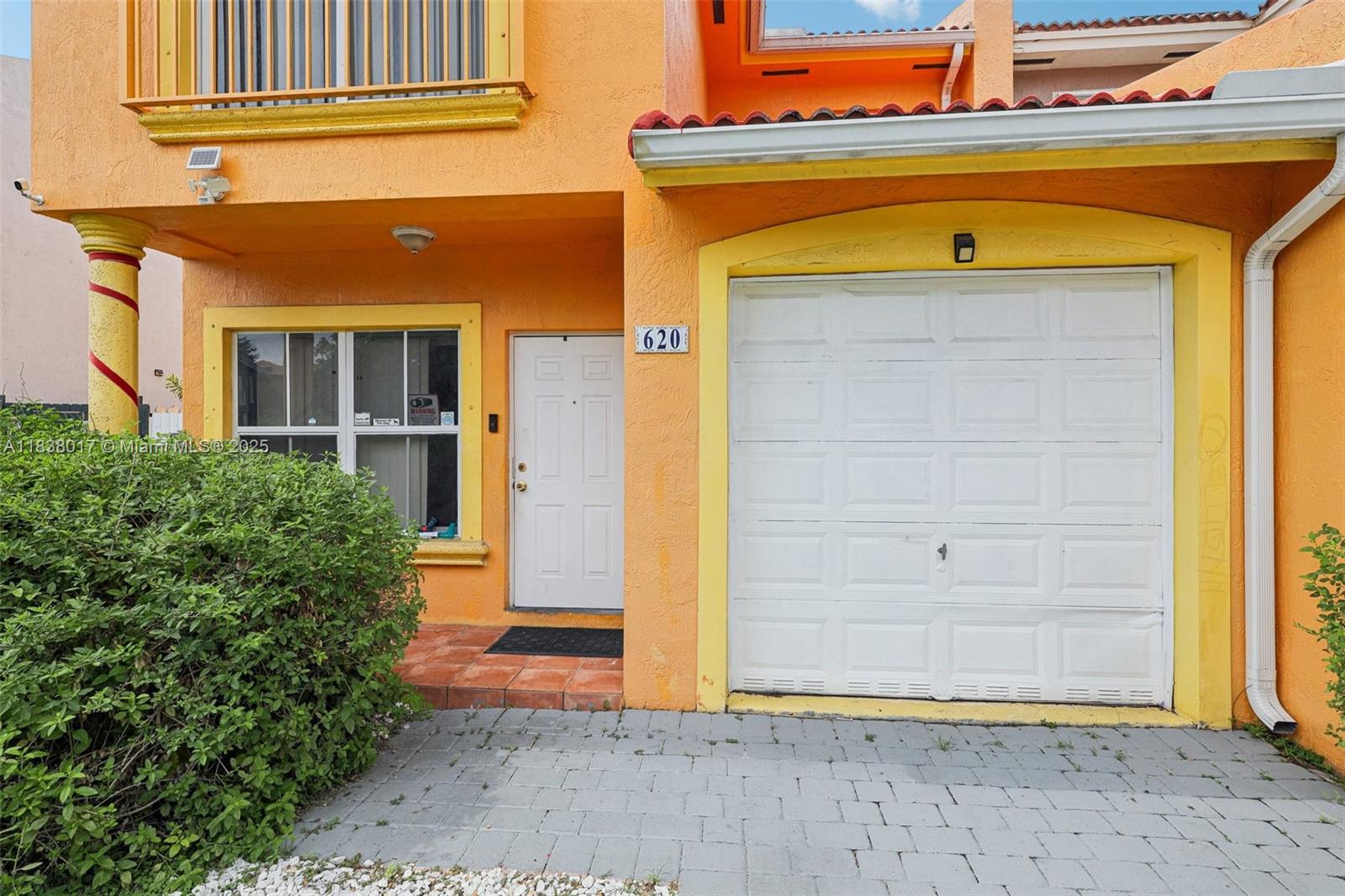 620 SW 7th Ter, Florida City, Florida image 5