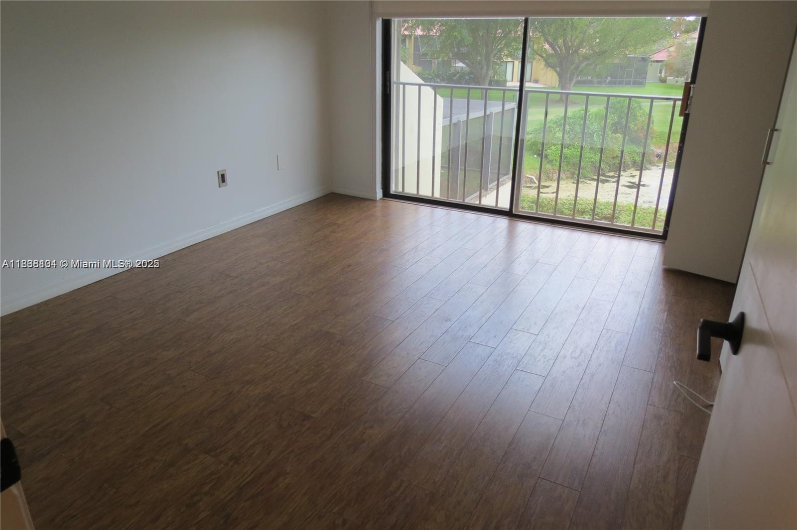 9931 Costa Del Sol Blvd #F-107, Doral, Florida image 20