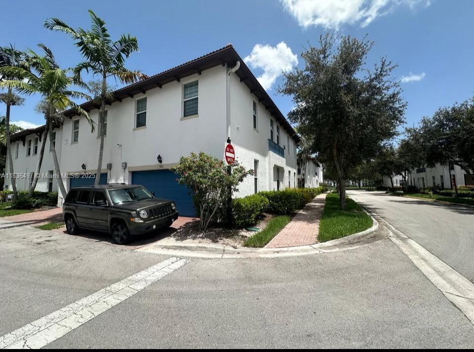 Property photo # 0