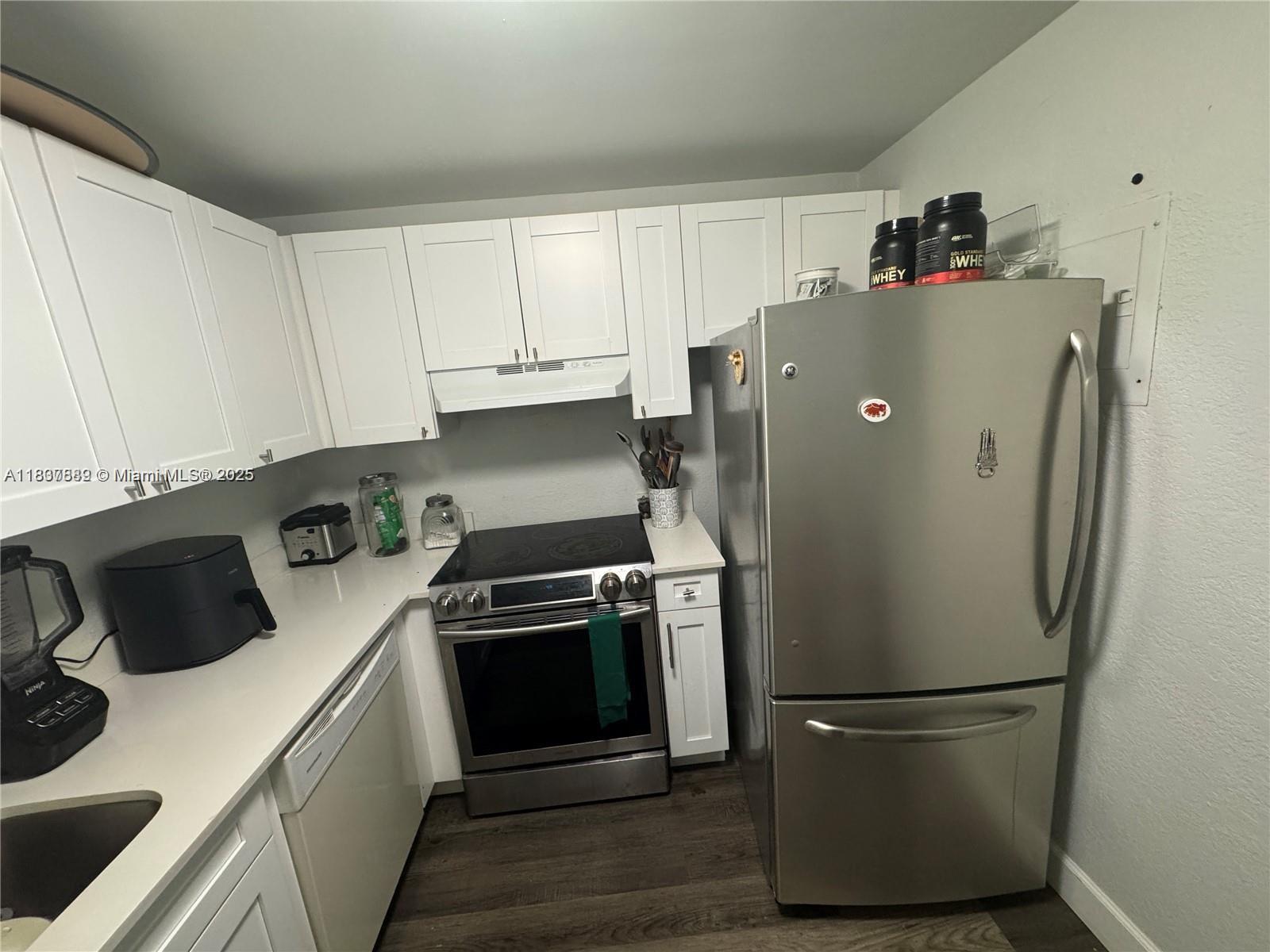 4235 N University Dr #312, Sunrise, Florida image 1