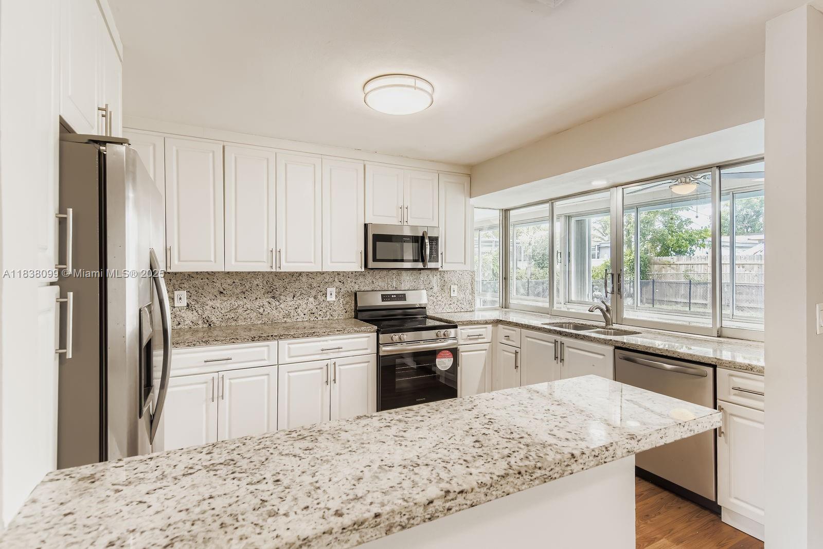 7904 Alhambra Blvd, Miramar, Florida image 14