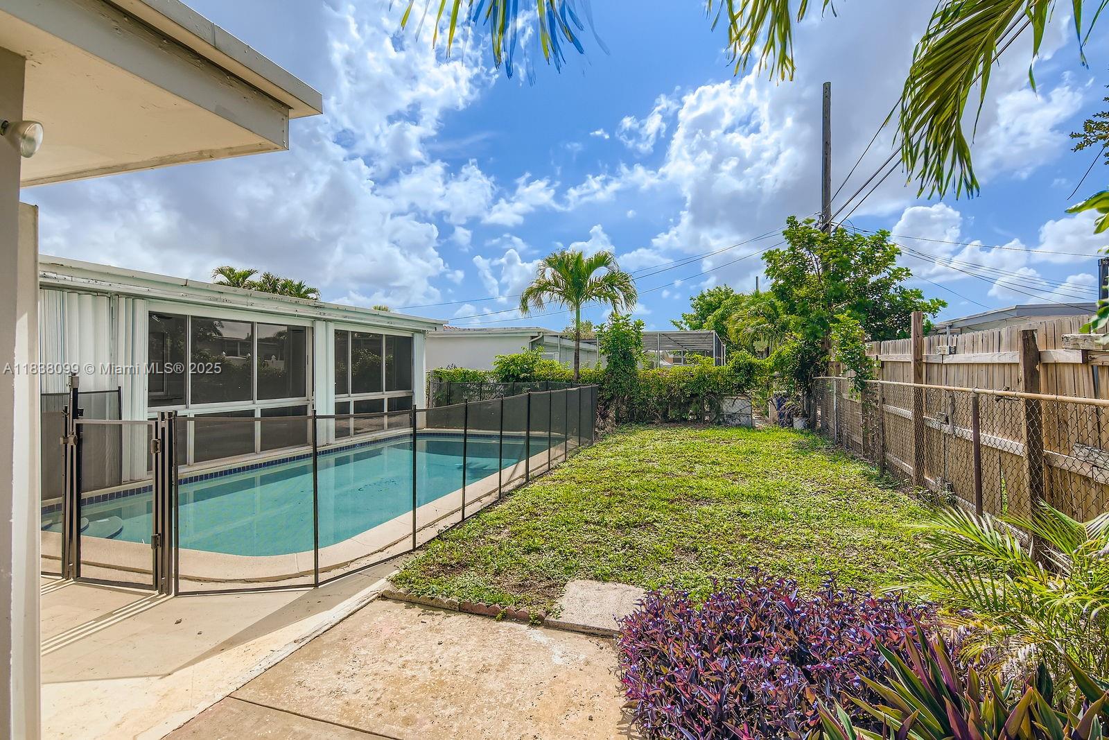 7904 Alhambra Blvd, Miramar, Florida image 25