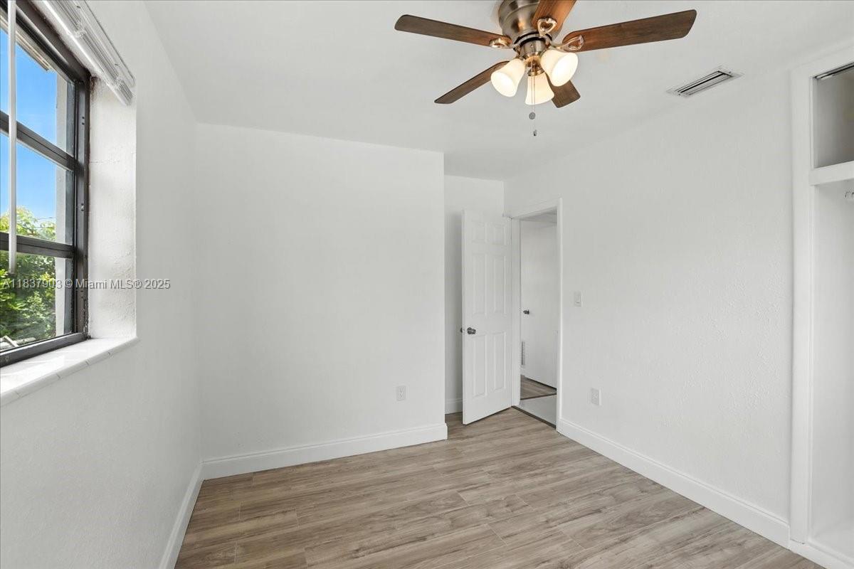 6424 Pierce St, Hollywood, Florida image 15