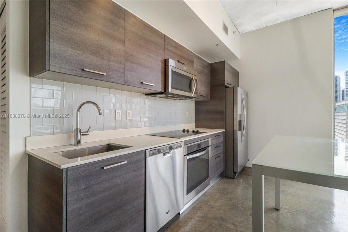 Property photo # 2