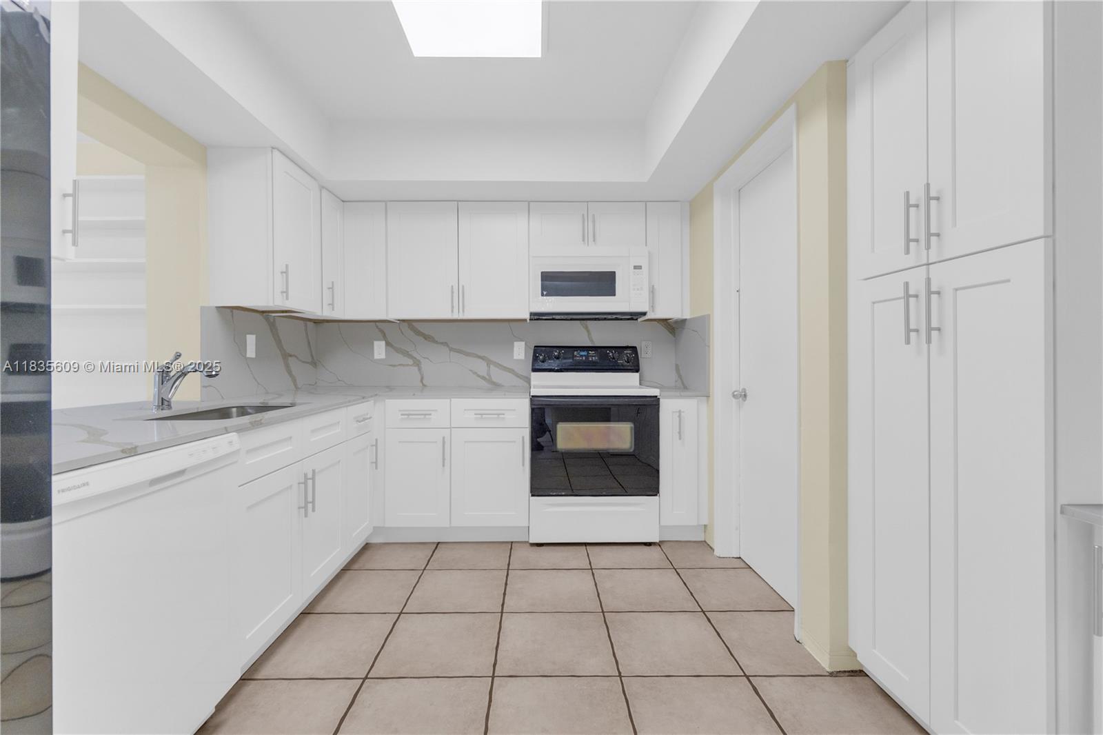 1900 N 31st Ave, Hollywood, Florida image 5