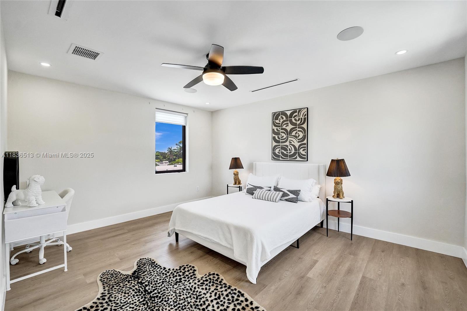 1617 NE 11th St #1, Fort Lauderdale, Florida image 32