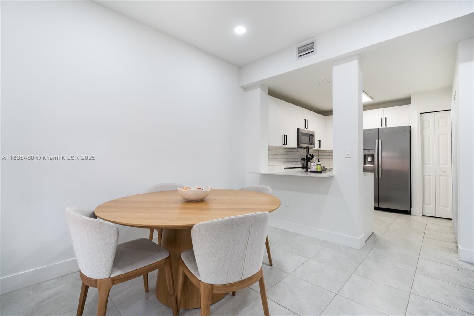 724 SW 106th Ave #2010, Pembroke Pines, Florida image 14