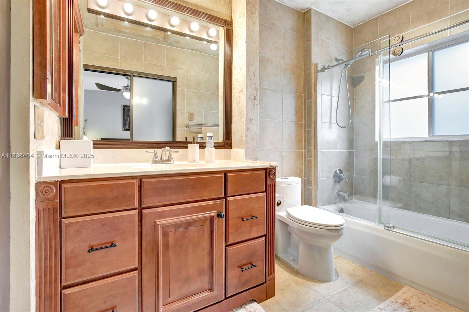 9715 NW 23rd Ct, Pembroke Pines, Florida image 12