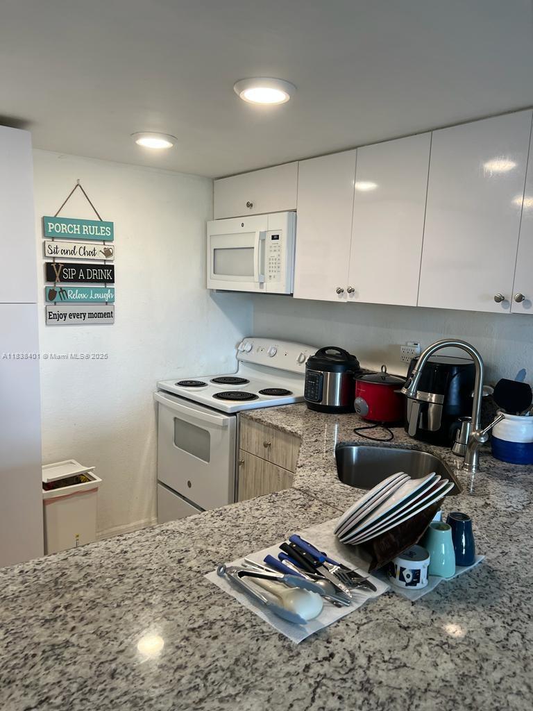 Property photo # 2