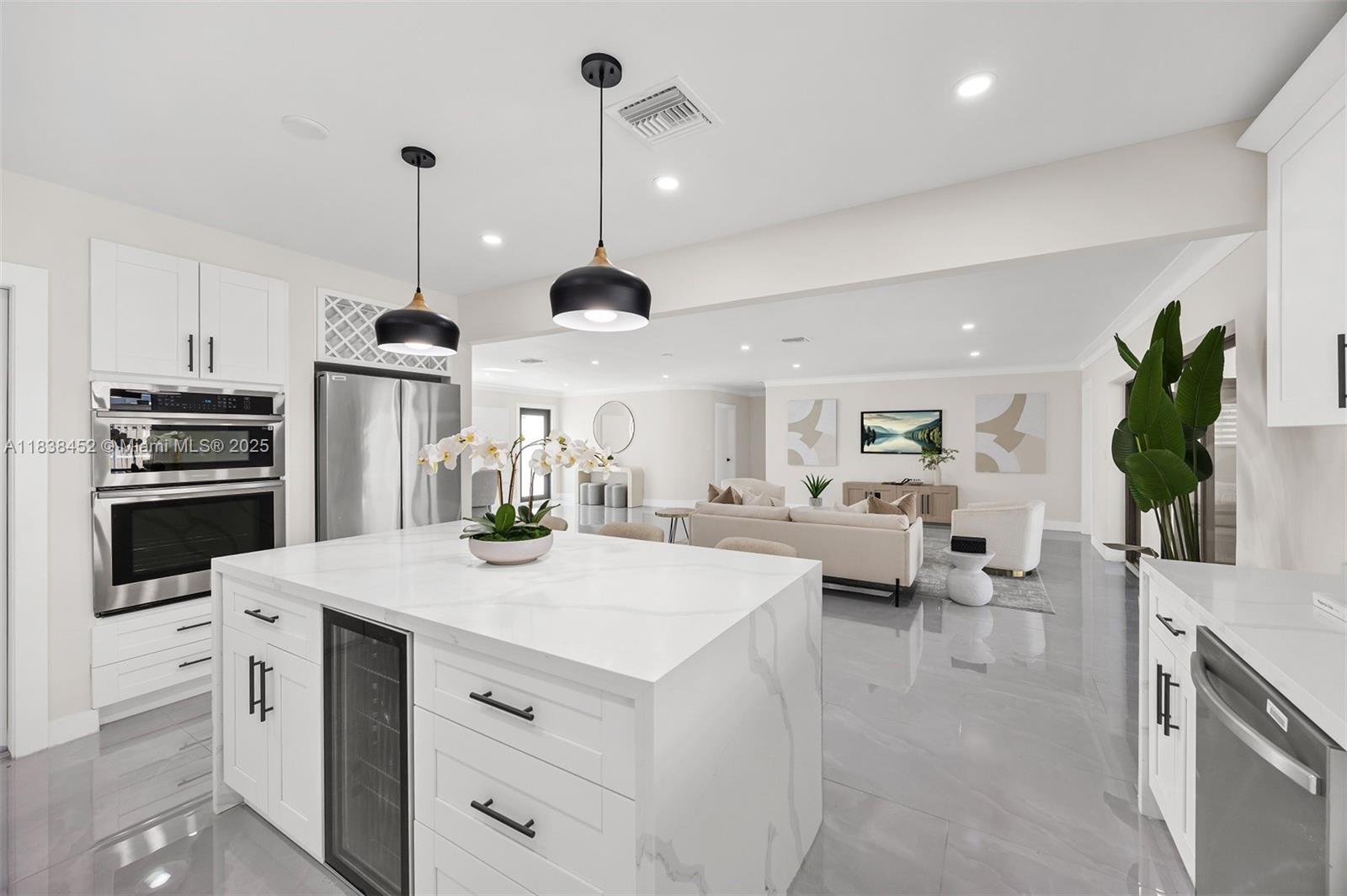 220 SW 75th Ter, Plantation, Florida image 19