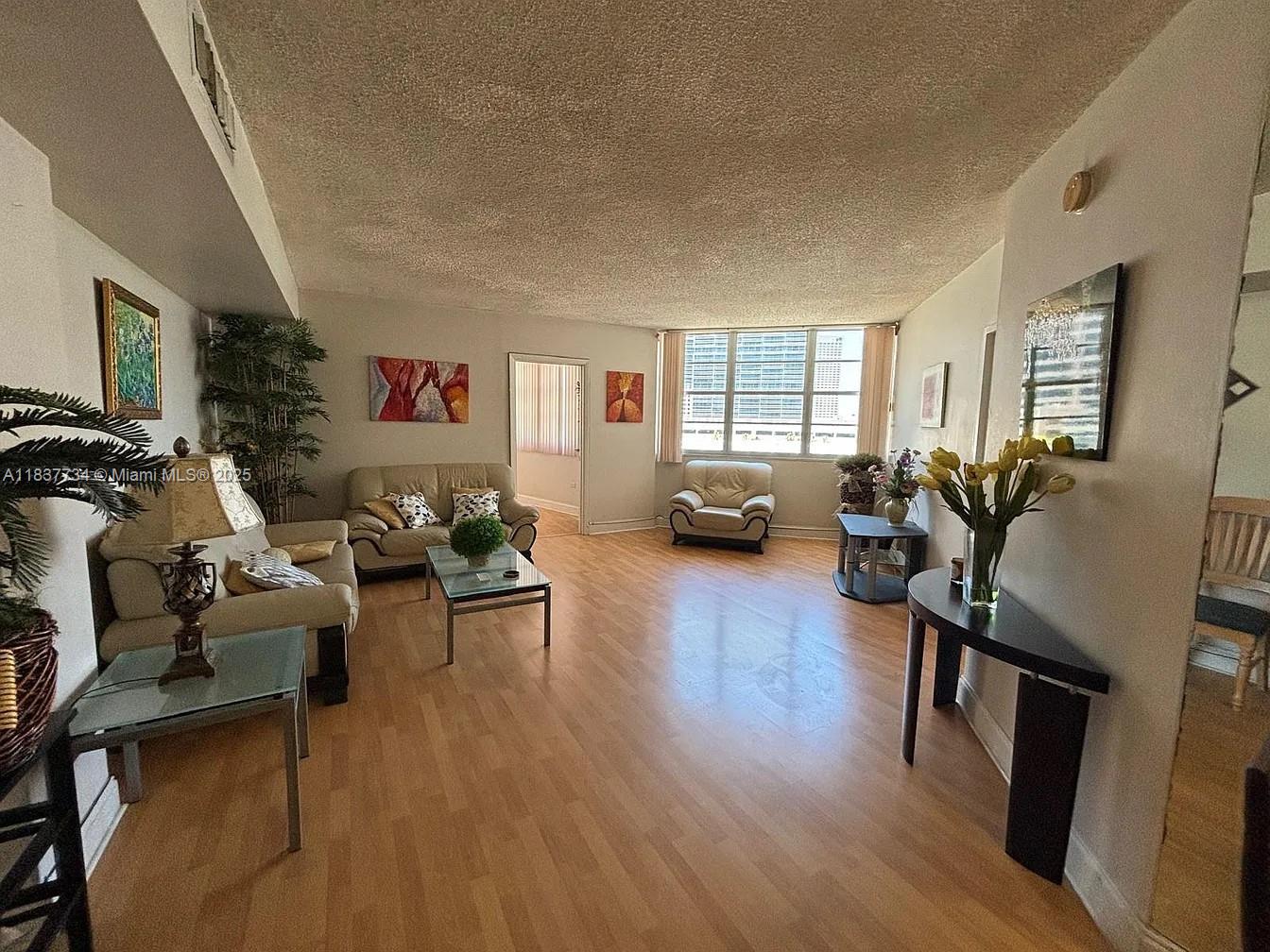 Property photo # 8