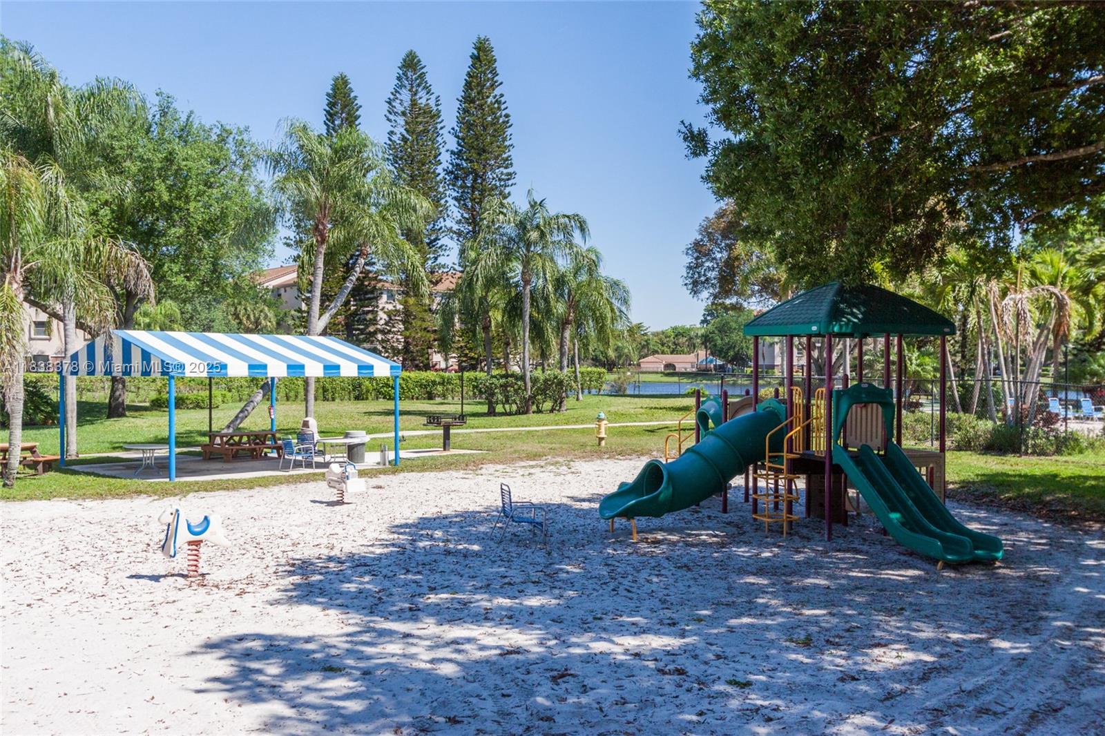 2880 S Carambola Cir S #2071, Coconut Creek, Florida image 37