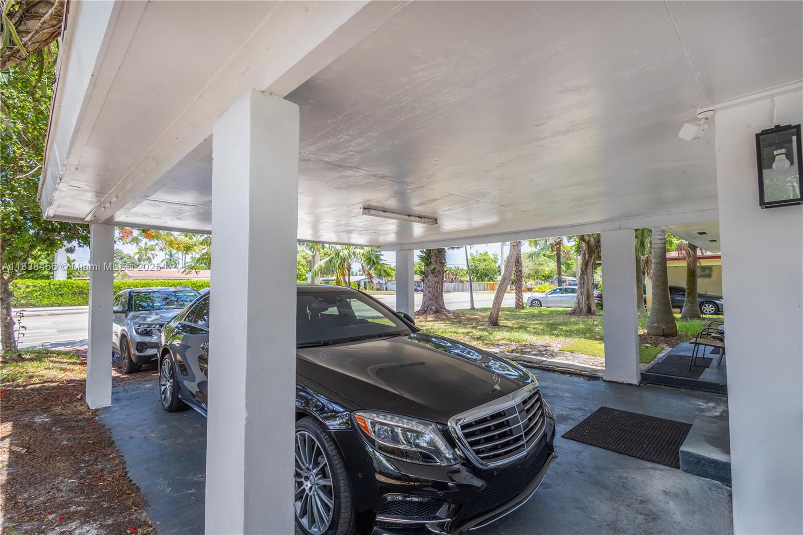 2841 NW 9th Ave, Wilton Manors, Florida image 24